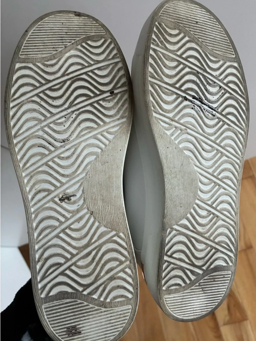 Women’s White Sneakers with Rose Gold Trim - Picture 5 of 5